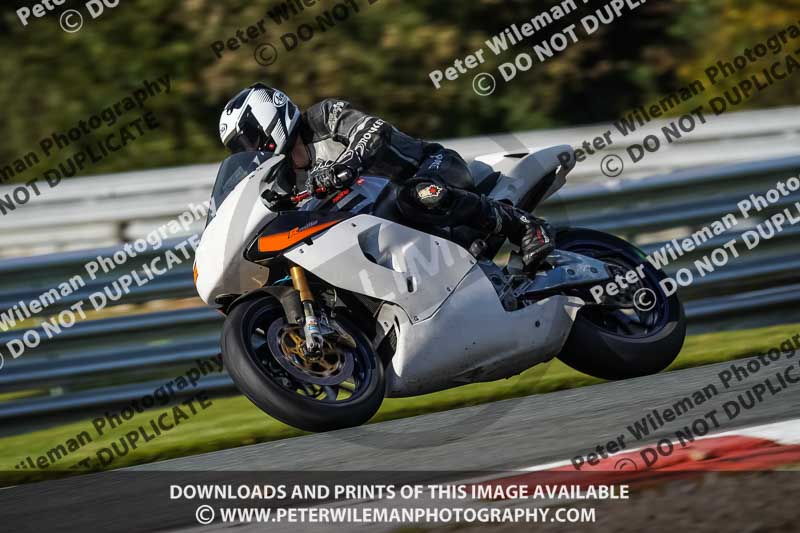 anglesey;brands hatch;cadwell park;croft;donington park;enduro digital images;event digital images;eventdigitalimages;mallory;no limits;oulton park;peter wileman photography;racing digital images;silverstone;snetterton;trackday digital images;trackday photos;vmcc banbury run;welsh 2 day enduro